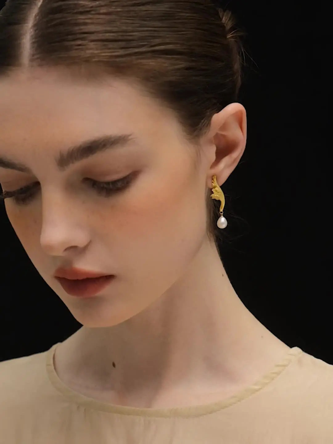 Acanthus Pearl drop earrings Wander + Pray