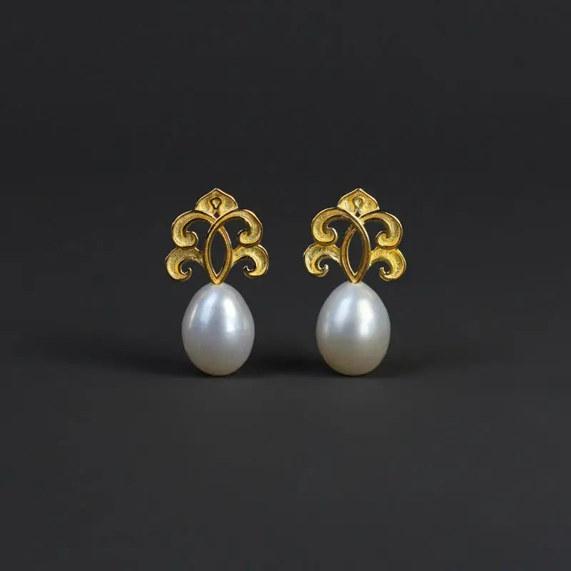 Fountain Pearl drop earrings Wander + Pray
