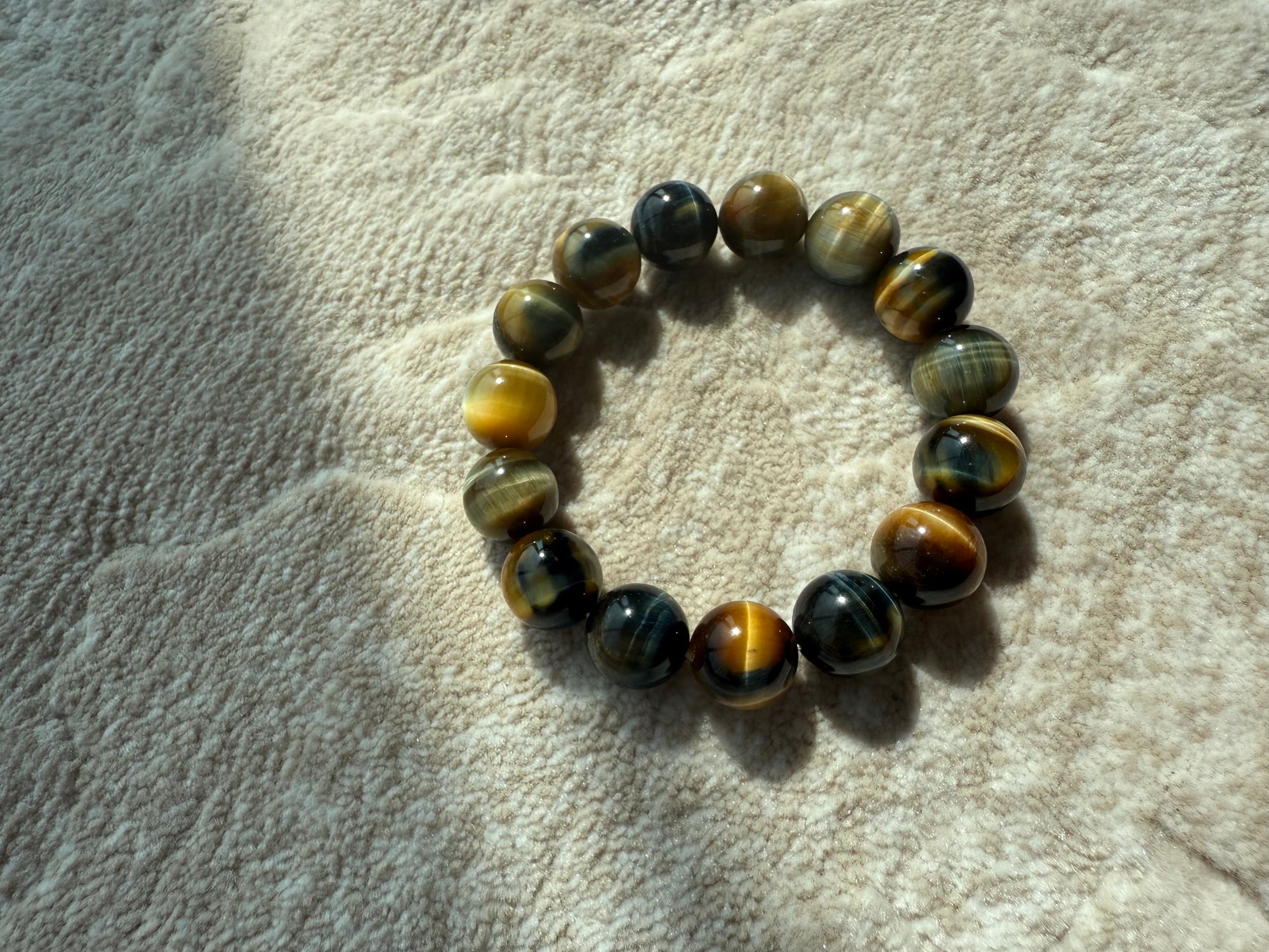 Earth Bracelet Wander + Pray