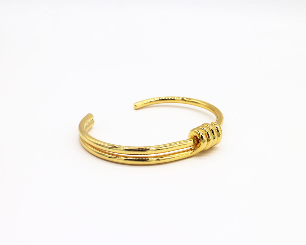 Everyday Knot Bangle Wander + Pray