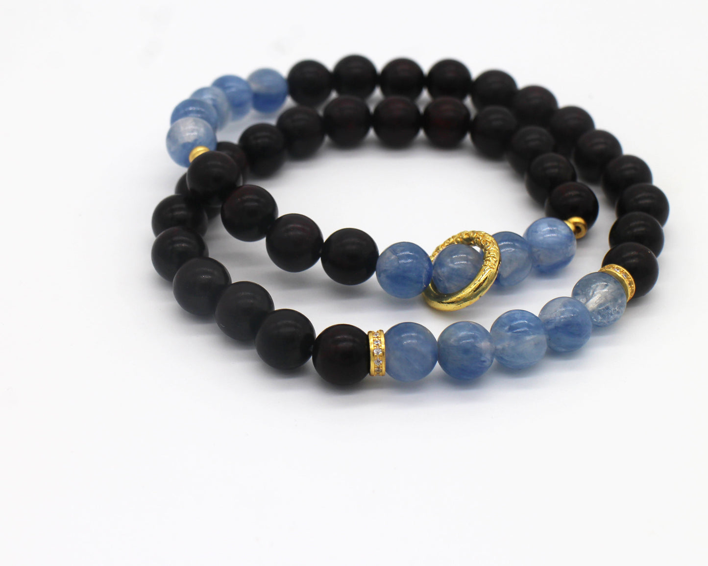 8mm Small-Leaf Sandalwood and Kyanite Bracelet with Sliding Ring Wander + Pray