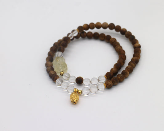 High-Quality Agarwood Bead Bracelet with Clear Crystal Wander + Pray